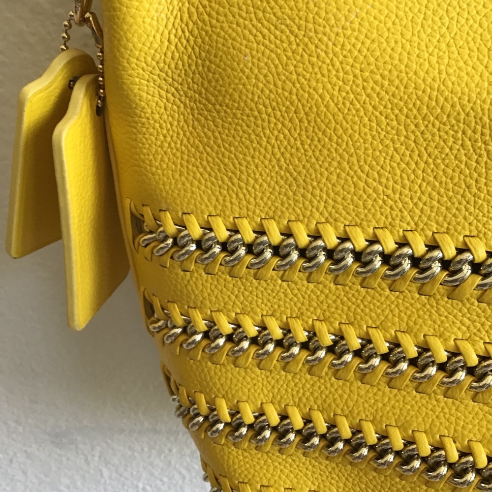 Handbag - Picture 6 of 7